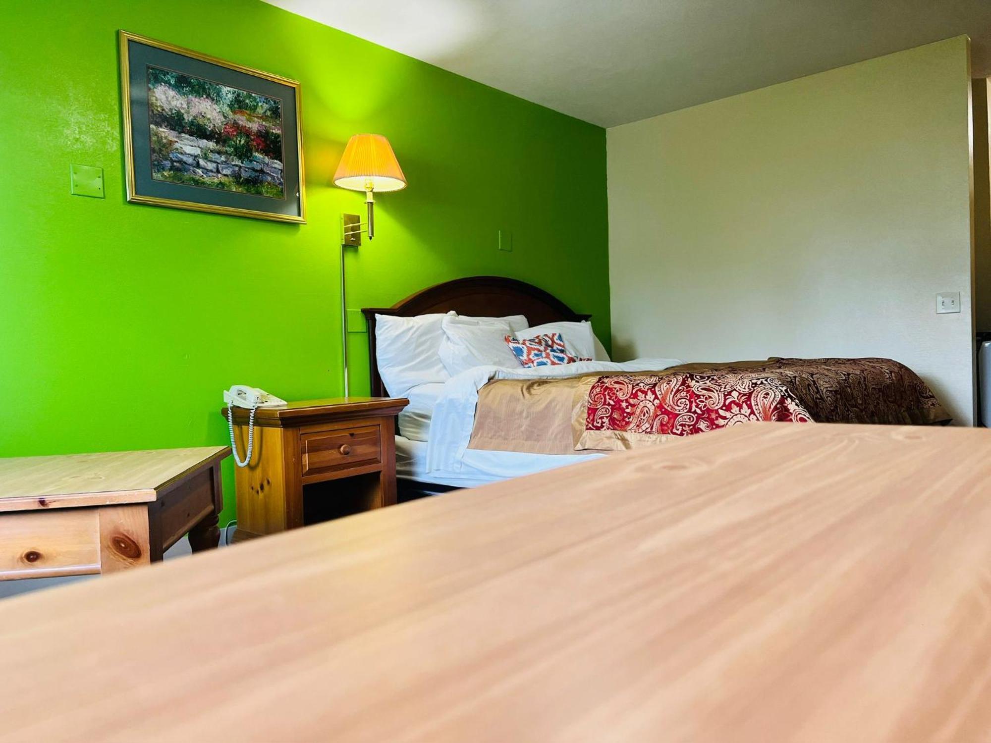 Villa Inn Motel Near Hwy 12 Wi Capital O Fort Atkinson Dış mekan fotoğraf
